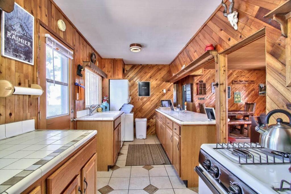 Los Osos Cozy Cabin With Private Spa And Bbq Villa Big Bear Lake Eksteriør bilde