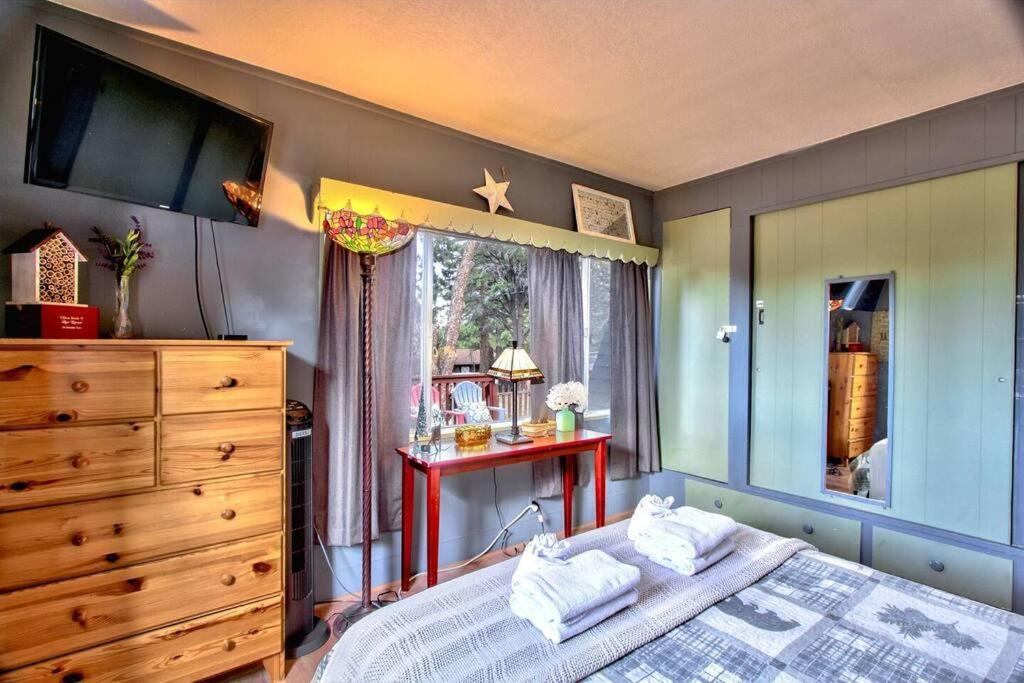 Los Osos Cozy Cabin With Private Spa And Bbq Villa Big Bear Lake Eksteriør bilde